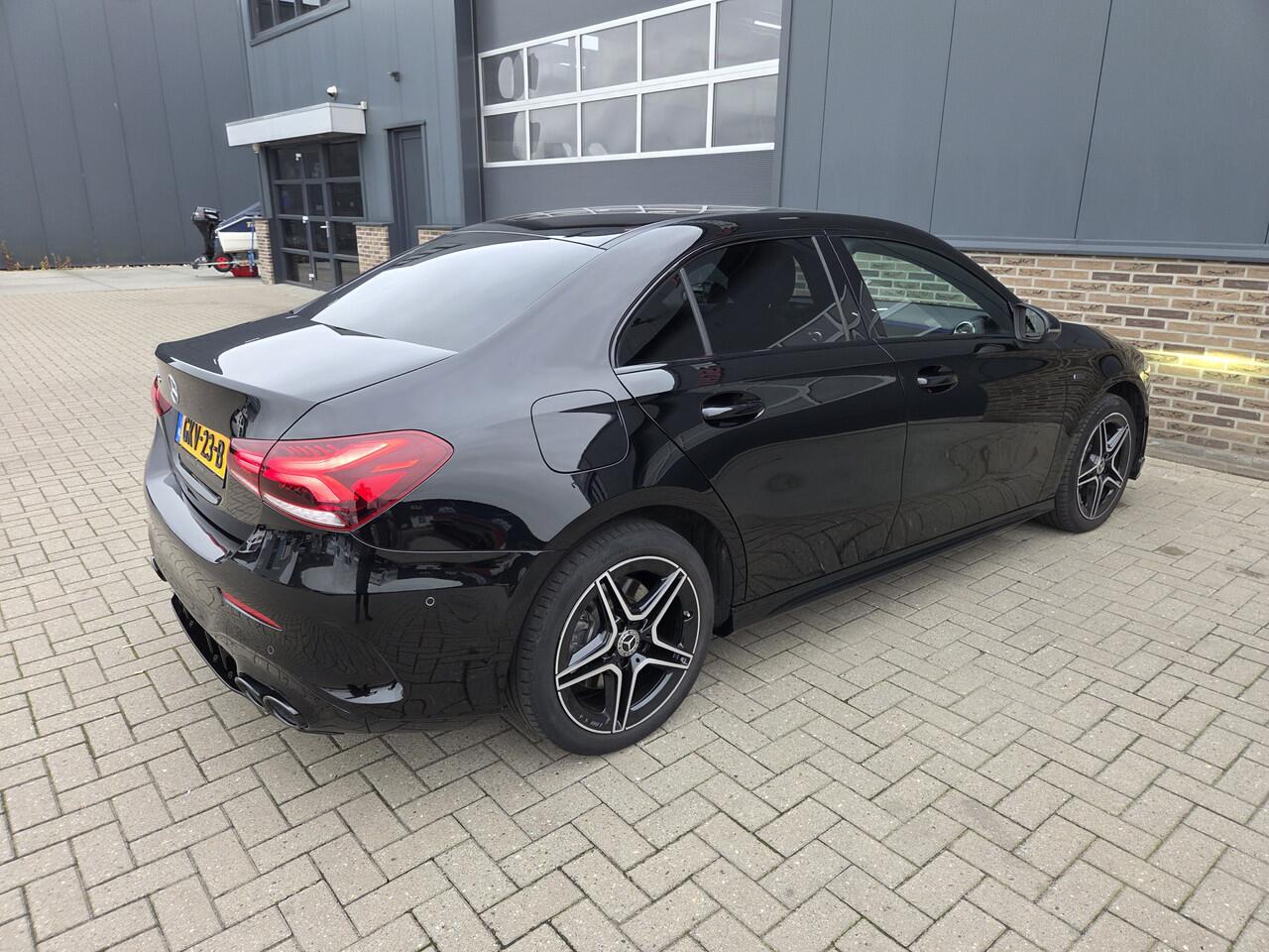 Mercedes-Benz A-KLASSE 250 e Business Solution AMG Limited