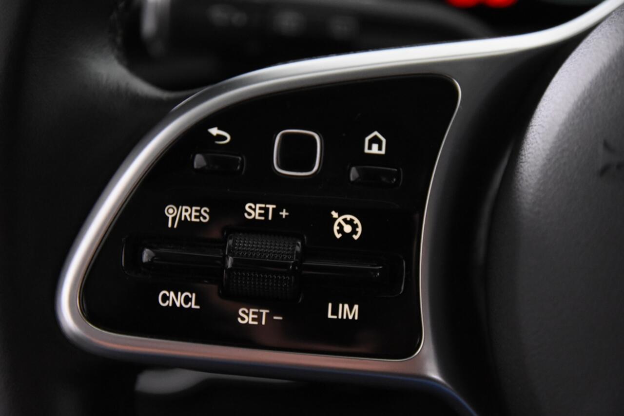 Mercedes-Benz A-KLASSE 180 *1ste Eigenaar*Navigatie*DAB*PDC*