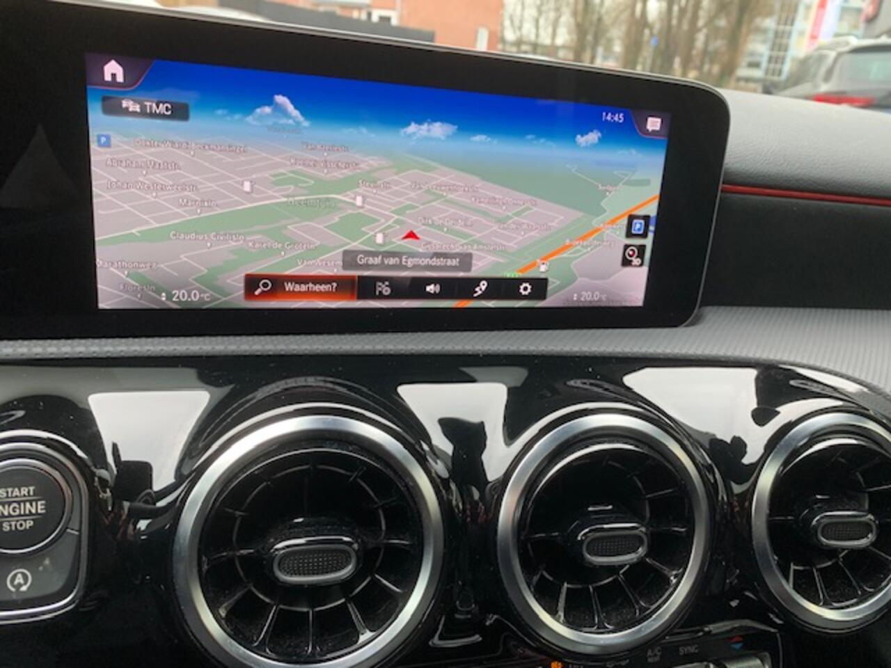 Mercedes-Benz A-KLASSE 180 Business Solution AMG. Panoramadak, 18inch LMV