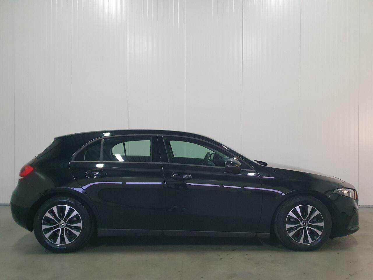 Mercedes-Benz A-KLASSE 160 Business Solution DIG.COCKPIT/NAVI/PDC/LED/LMV