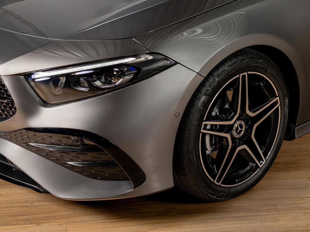 Mercedes-Benz A-KLASSE Hatchback 180 Business Solution AMG Premium PLUS | Panorama dak