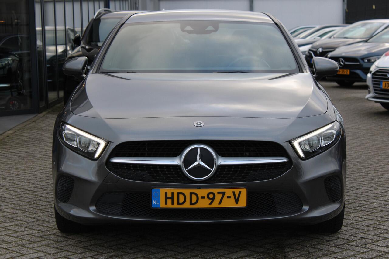 Mercedes-Benz A-KLASSE 250e AUT8 Premium LEDER CARPLAY WIDESCREEN SFEER CAMERA