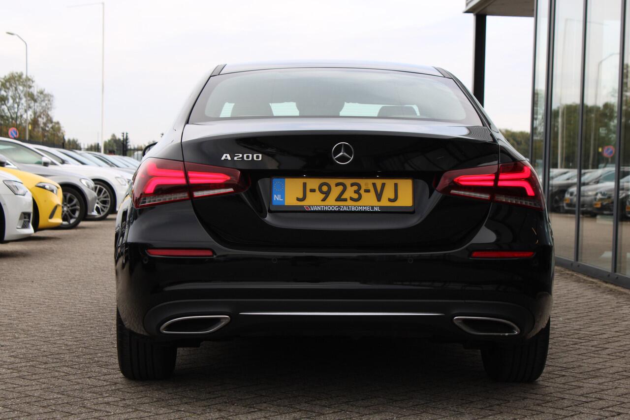 Mercedes-Benz A-KLASSE 200 AUT7 Business Solution Luxury LEDER SFEER WIDESCREEN NL AUTO