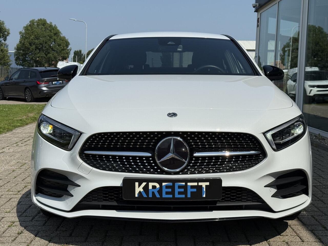 Mercedes-Benz A-KLASSE 250 e Business Solution AMG Camera | Dubbele klok