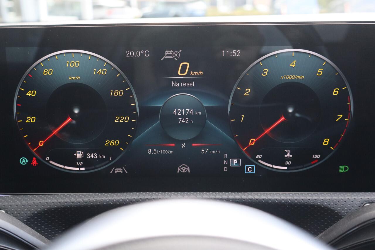 Mercedes-Benz A-KLASSE 200 Business Solution AMG NL- Auto!! Adap.Cruise I Sfeer-Verl. I Matrix Koplampen