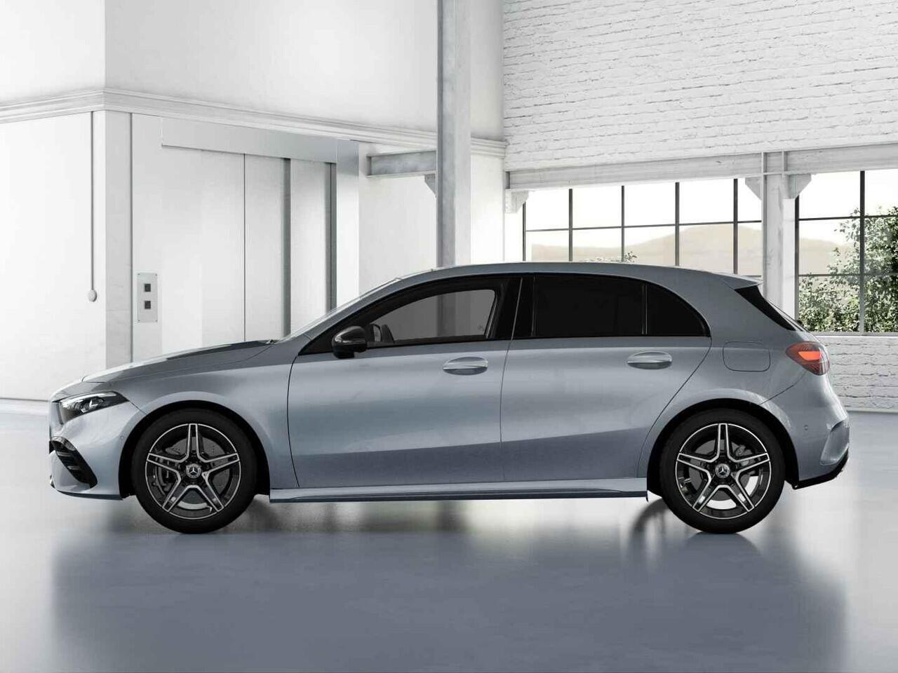 Mercedes-Benz A-KLASSE Hatchback 250 e Business Solution AMG
