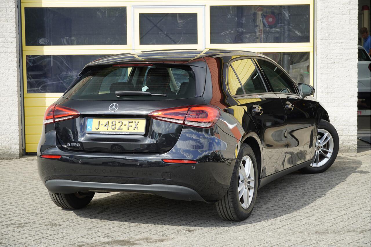 Mercedes-Benz A-KLASSE 180 Automaat! 5drs Business Solution BJ2020 Lmv 16" | Led | Pdc | Navi | Achteruitrijcamera | App-Connect | Virtual cockpit | Climate control | Cruise control | Verwarmde voorstoelen | Getint glas