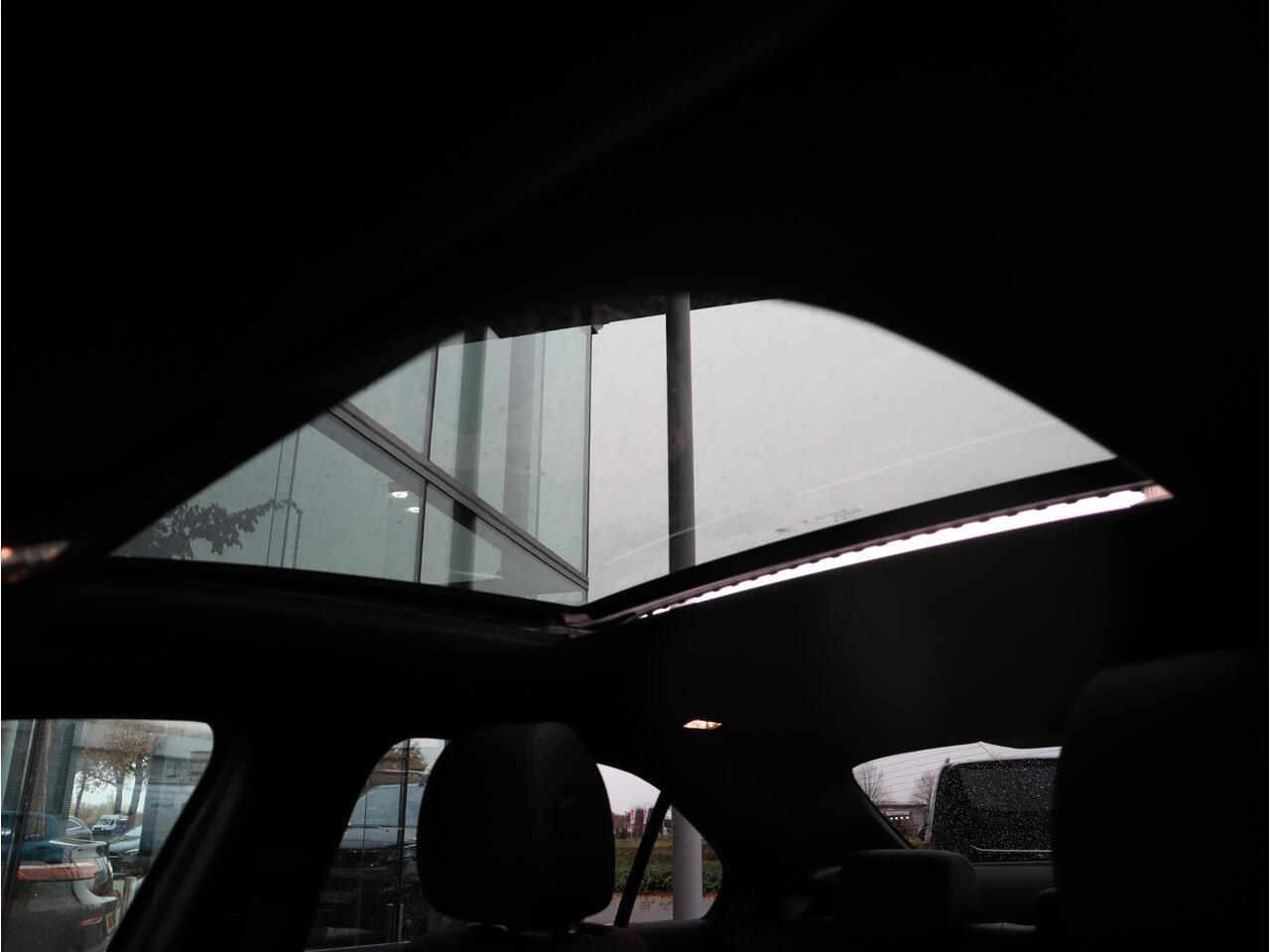 Mercedes-Benz A-KLASSE 180 Star Edition AMG Line