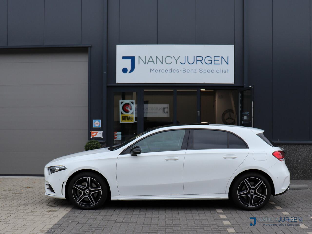 Mercedes-Benz A-KLASSE 250 e AMG| 8G Aut | MBUX High End | Night Pakket | Panoramadak | Apple Car Play/Android Auto | Ambiente Light | Sound System | Parkeer Paket | Model 2023