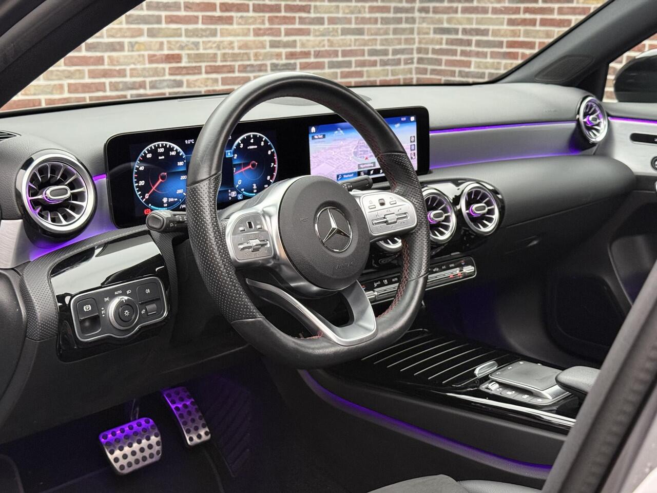 Mercedes-Benz A-KLASSE 200 AMG DAK SFEER MEMORY CAMERA BLINDSPOT