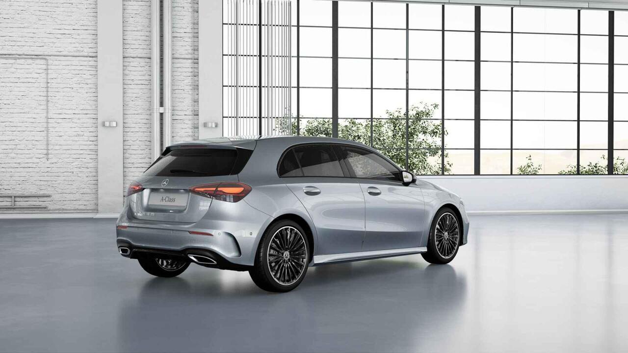 Mercedes-Benz A-KLASSE 180 Business Solution AMG | Panoramaschuifdak | Premium plus | Head-Up | Stoelverwarming | Achteruitrijcamera | MULTIBEAM LED |