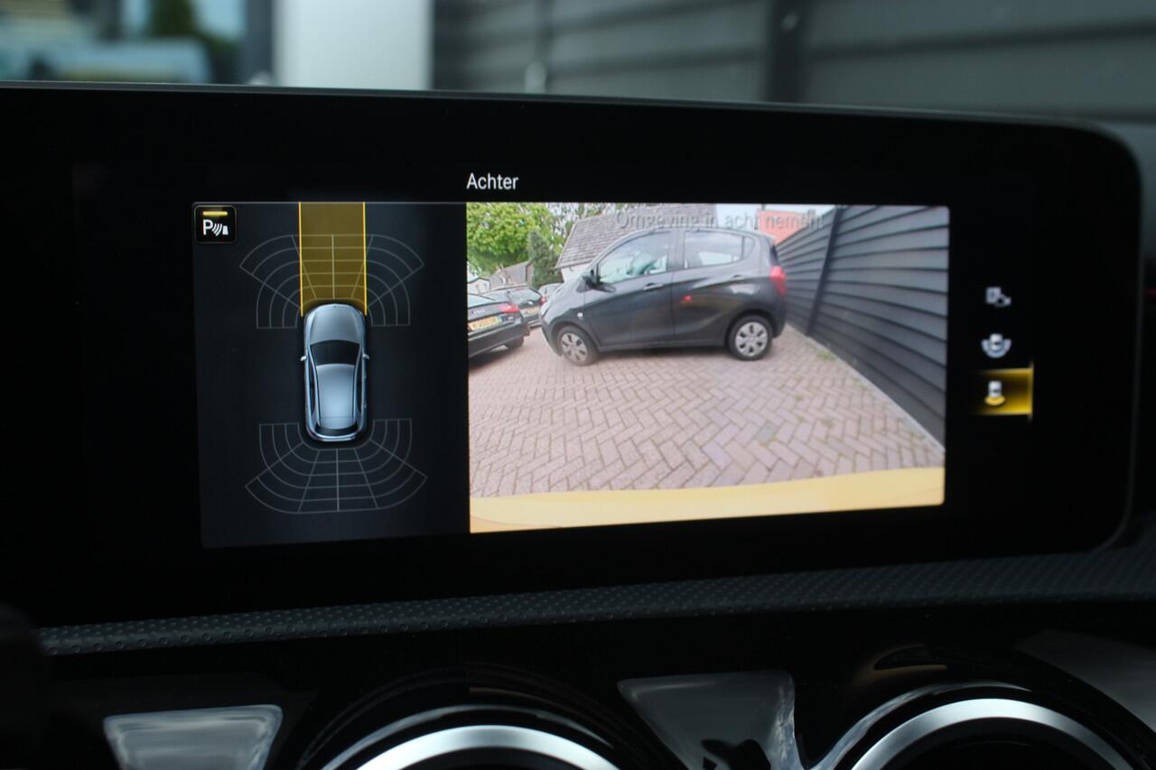 Mercedes-Benz A-KLASSE AMG 35 4MATIC - WIDESCREEN - ALCANTARA - CARPLAY - CAMERA -