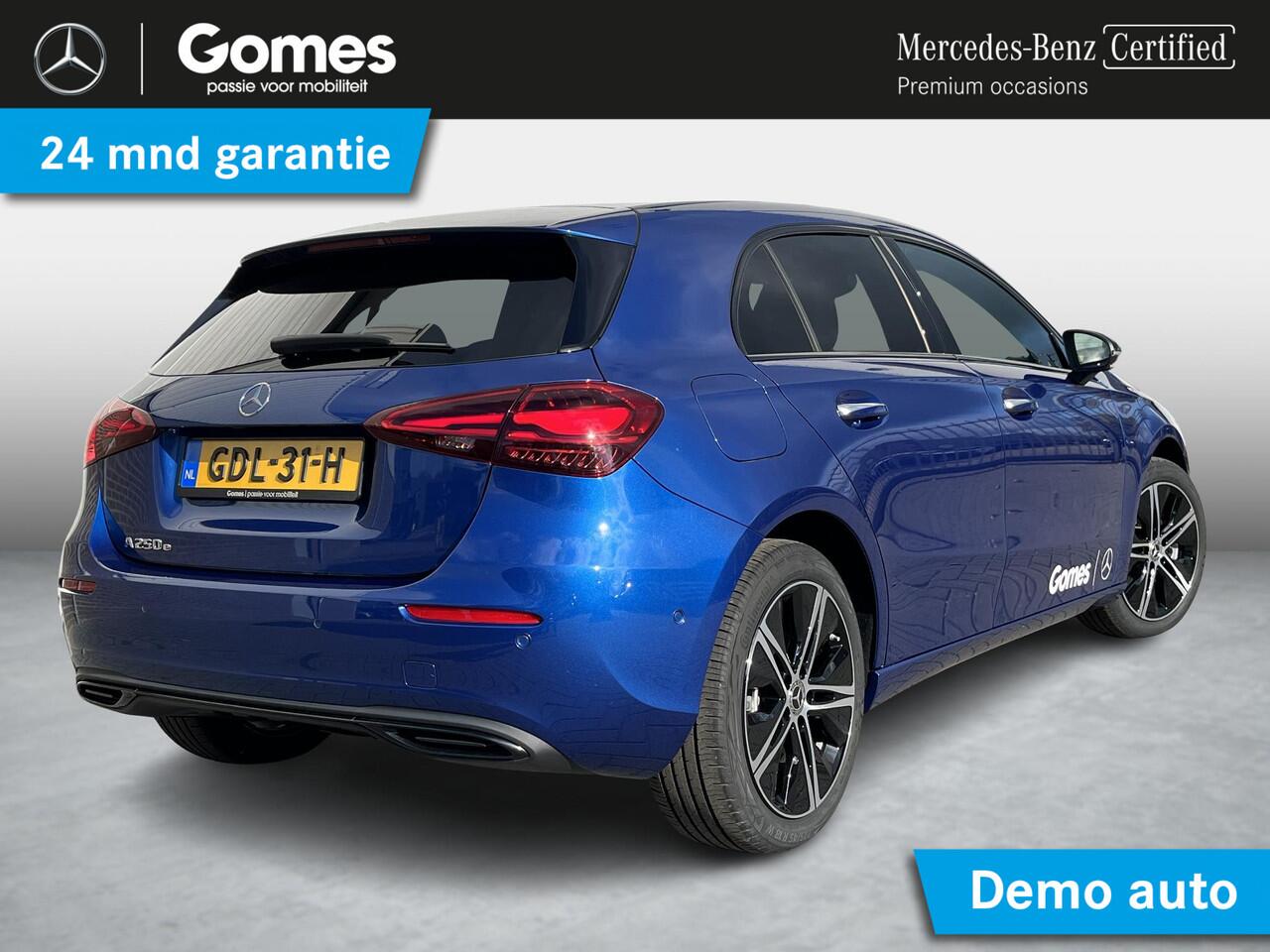 Mercedes-Benz A-KLASSE 250 e Star Edition Luxury Line | Panoramadak | Night Pakket | Dodehoekassistent | MULTIBEAM LED Koplampen | Sfeerverlichting | Stoelverwarming | Sierdelen Aluminium | Elektrisch Inklapbare Buitenspiegels | Achteruitrijcamera | Parkeersensoren