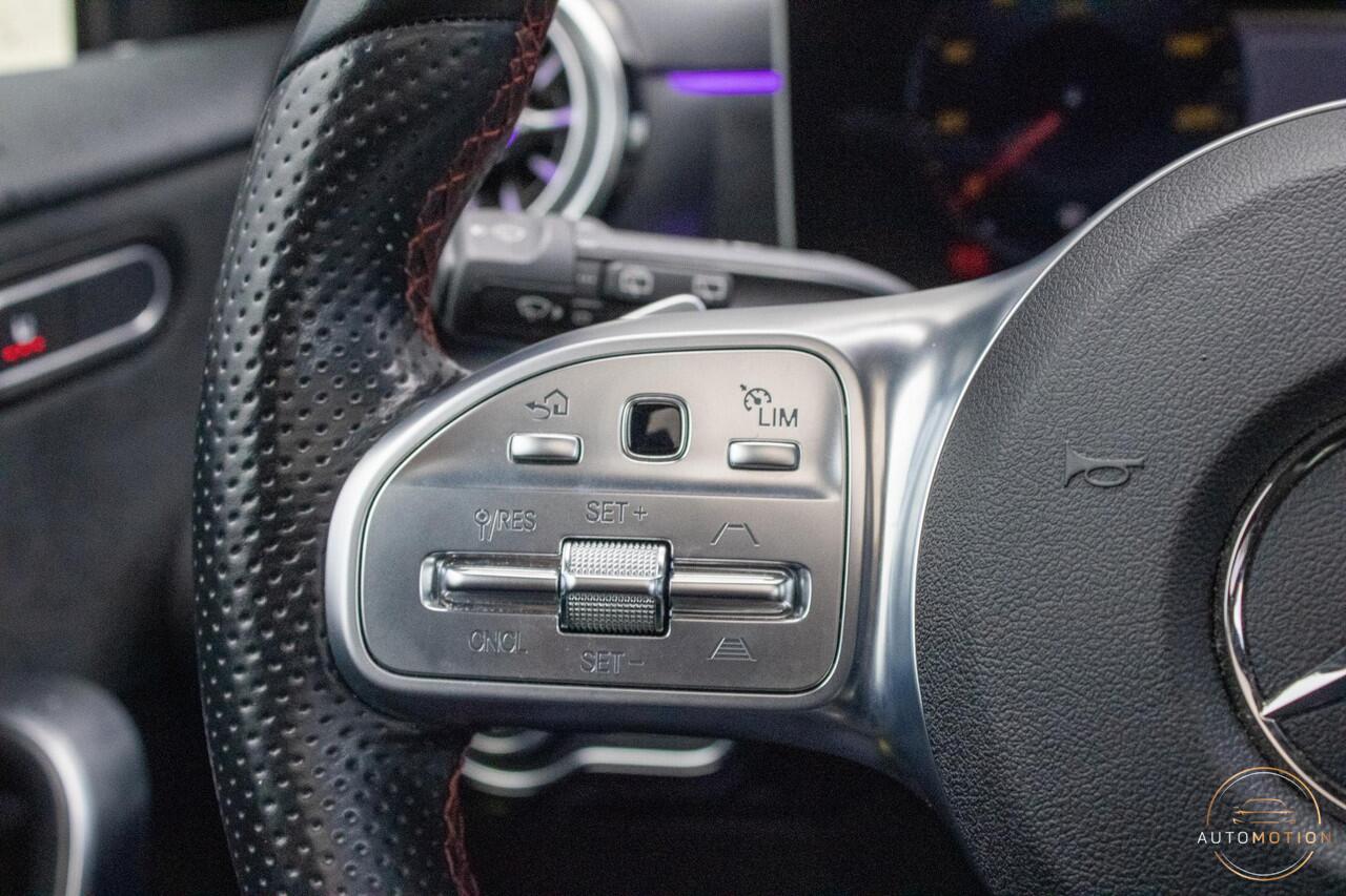 Mercedes-Benz A-KLASSE 250 e AMG Line PANO Burmester Sfeerverlichting Parkeerassistent