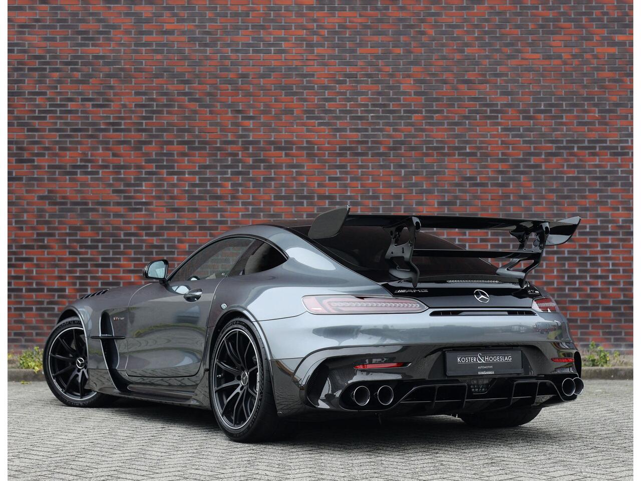 Mercedes-Benz AMG-GT 4.0 Black Series | Nieuw! - Carbon - Burmester
