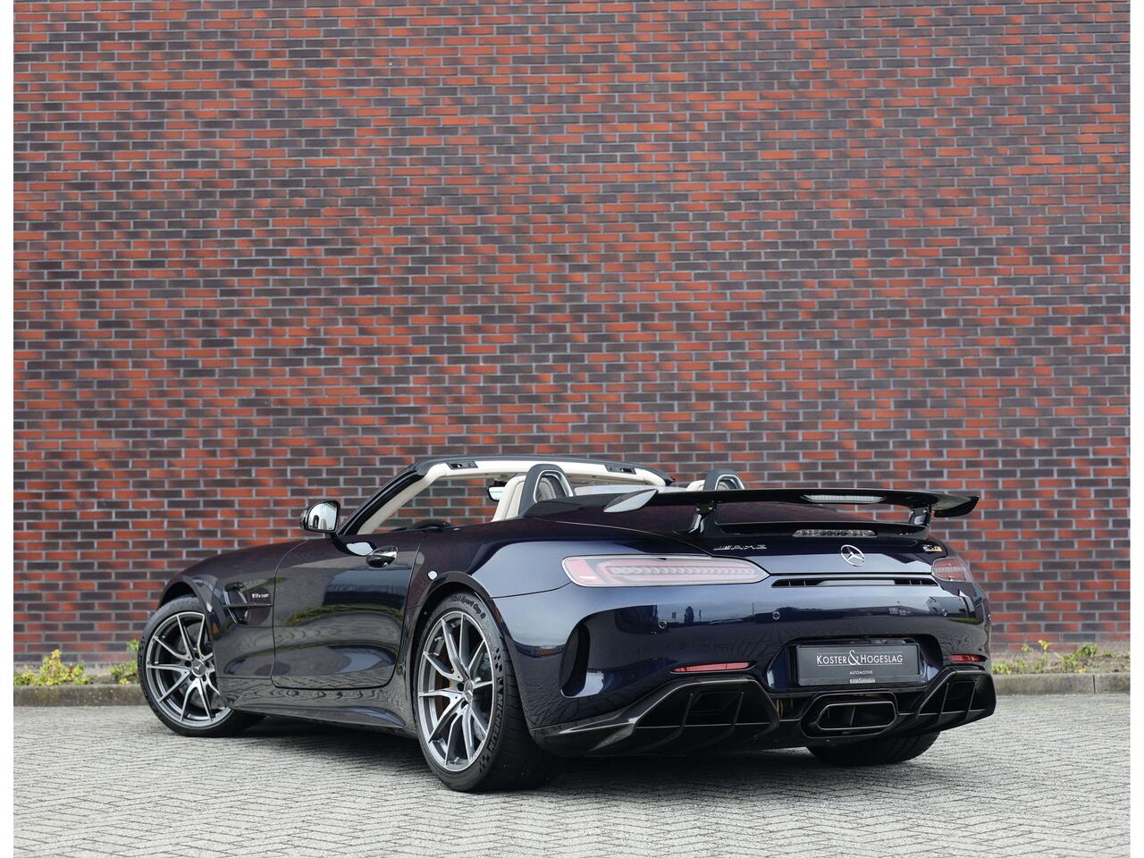 Mercedes-Benz AMG-GT R Roadster Tanzanietblauw - Nieuwstaat!