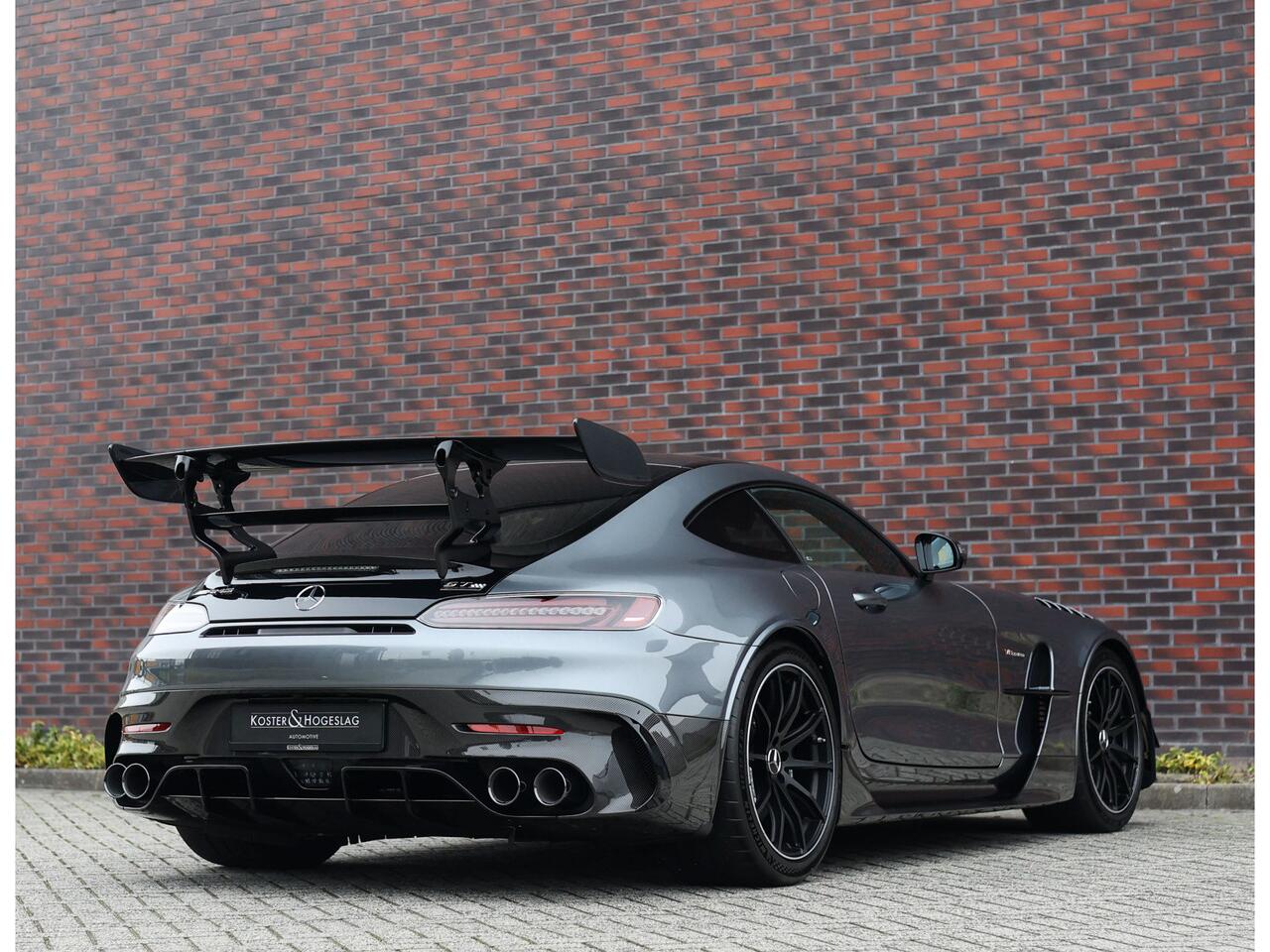 Mercedes-Benz AMG-GT 4.0 Black Series | Nieuw! - Carbon - Burmester