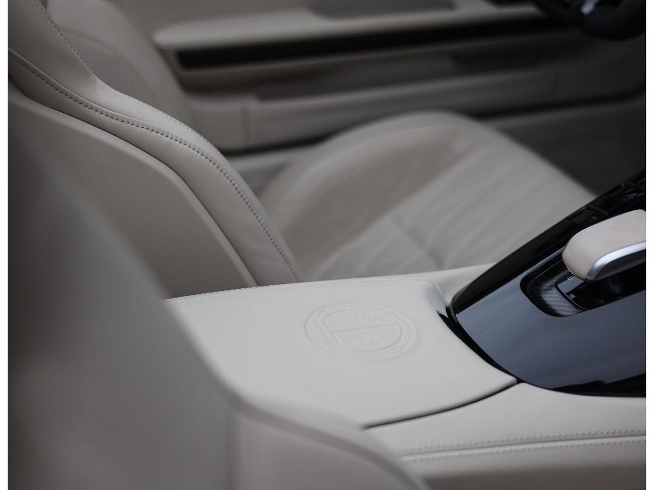 Mercedes-Benz AMG-GT R Roadster Tanzanietblauw - Nieuwstaat!