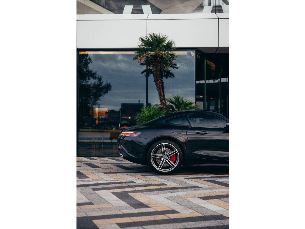 Mercedes-Benz AMG-GT 4.0 S Premium Facelift Burmester Pano Distronic Keyless