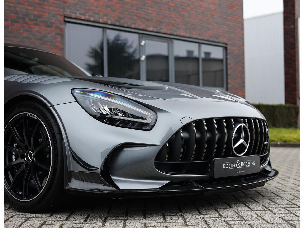 Mercedes-Benz AMG-GT 4.0 Black Series | Nieuw! - Carbon - Burmester