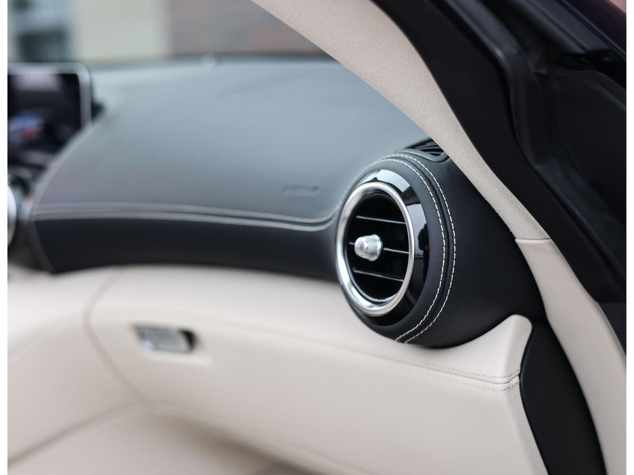 Mercedes-Benz AMG-GT R Roadster Tanzanietblauw - Nieuwstaat!