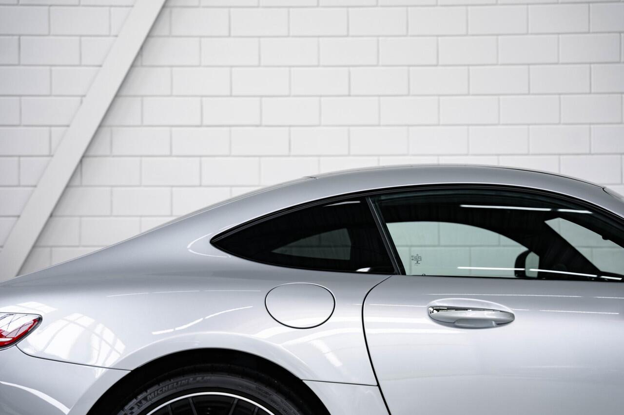 Mercedes-Benz AMG-GT 4.0 Premium | Exclusive interior | Achteras besturing | Keramische Remmen |