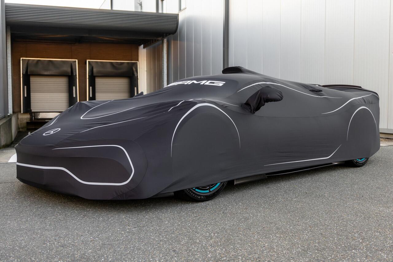 mercedes-benz-amg-one---black---eu-