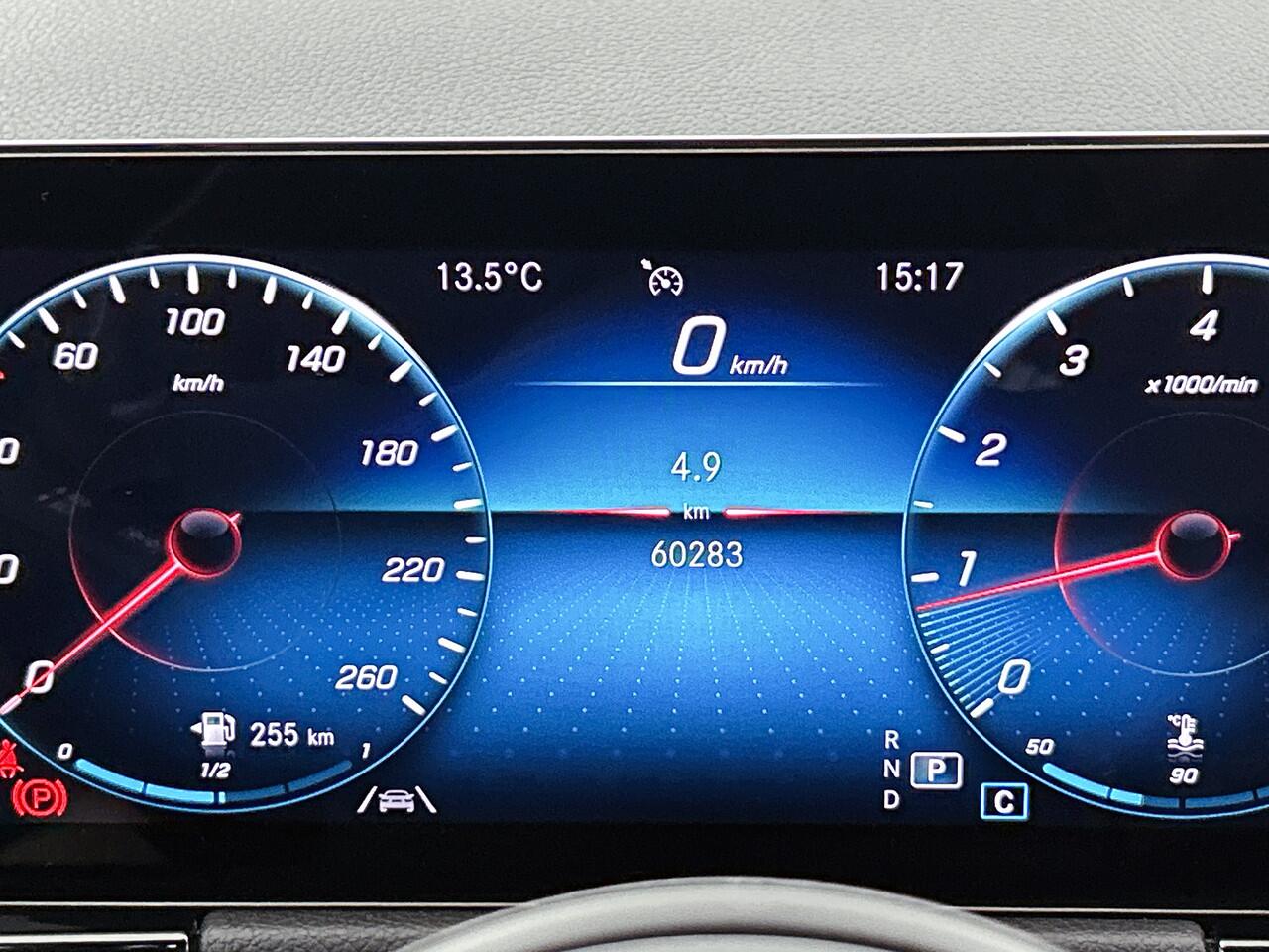 Mercedes-Benz B-KLASSE 180 Business Solution Ledkoplampen | Achteruitrijcamera |Stoelverwarming voor | Spiegelpakket. Inclusief 24 maanden MB Certified garantie voor Europa.