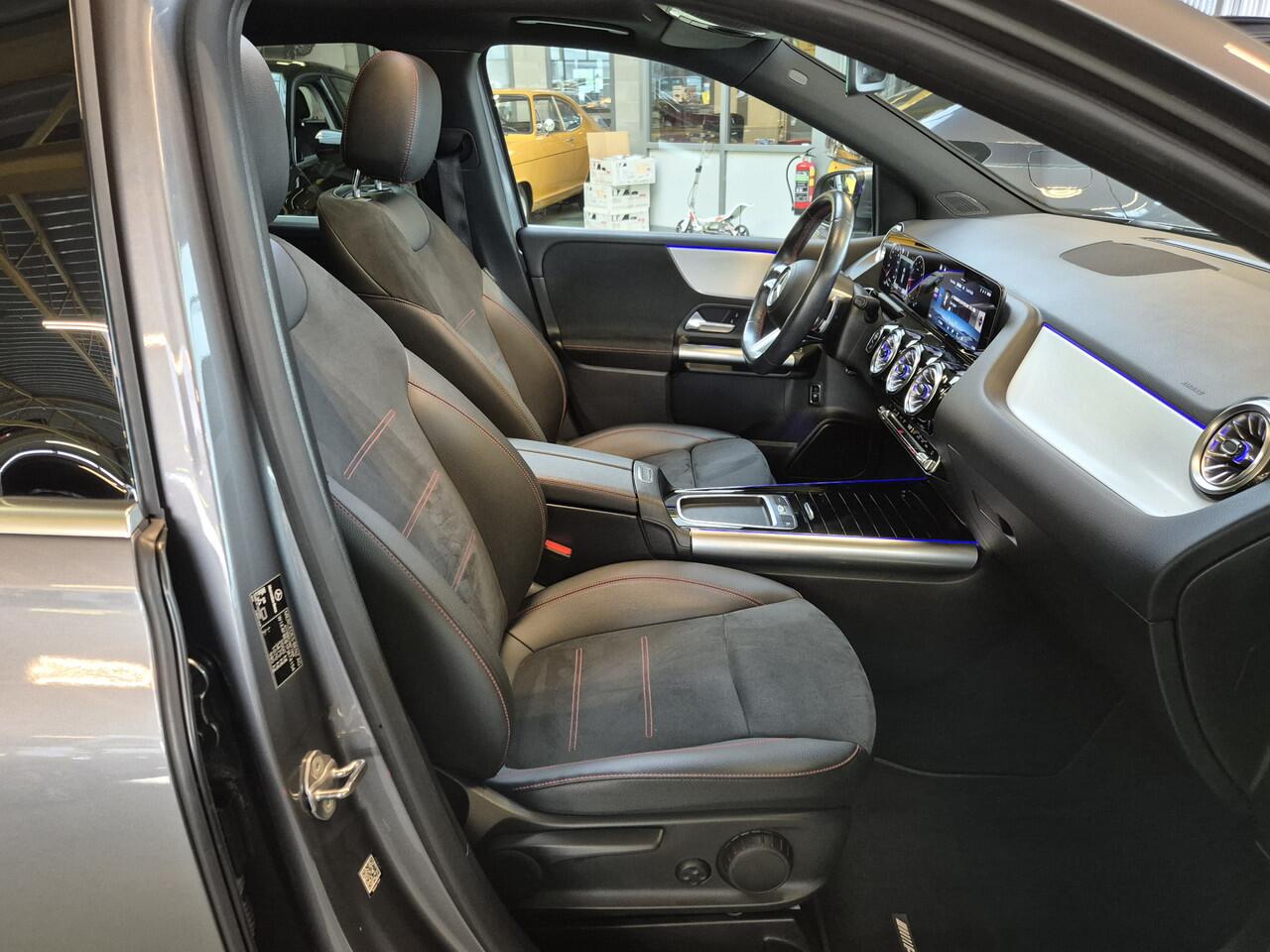 Mercedes-Benz B-KLASSE 180 AMG Line -136pk- Automaat | Panorama dak | Rijklaarprijs incl. 1 jaar Bovag garantie