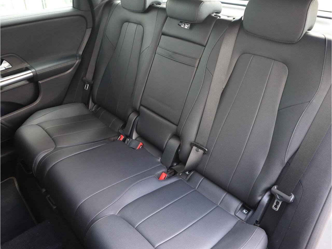 Mercedes-Benz B-KLASSE 250 e Advantage