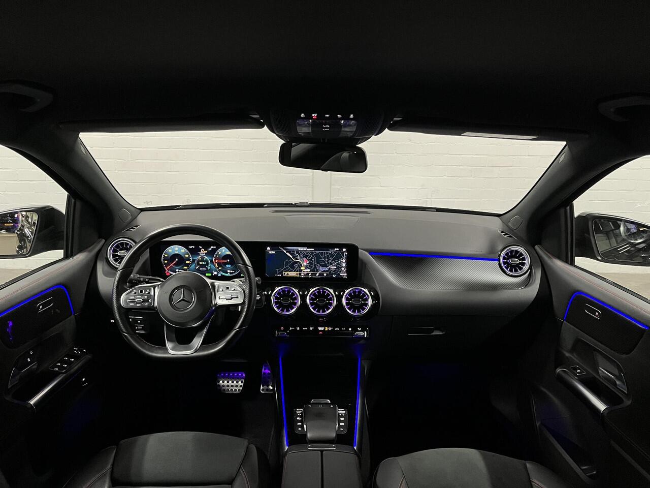 Mercedes-Benz B-KLASSE 250 e AMG-Line Cruise-/climate control | Camera | Sfeerverlichting | Widescreen | Night | Navigatie | Stoelverwarming