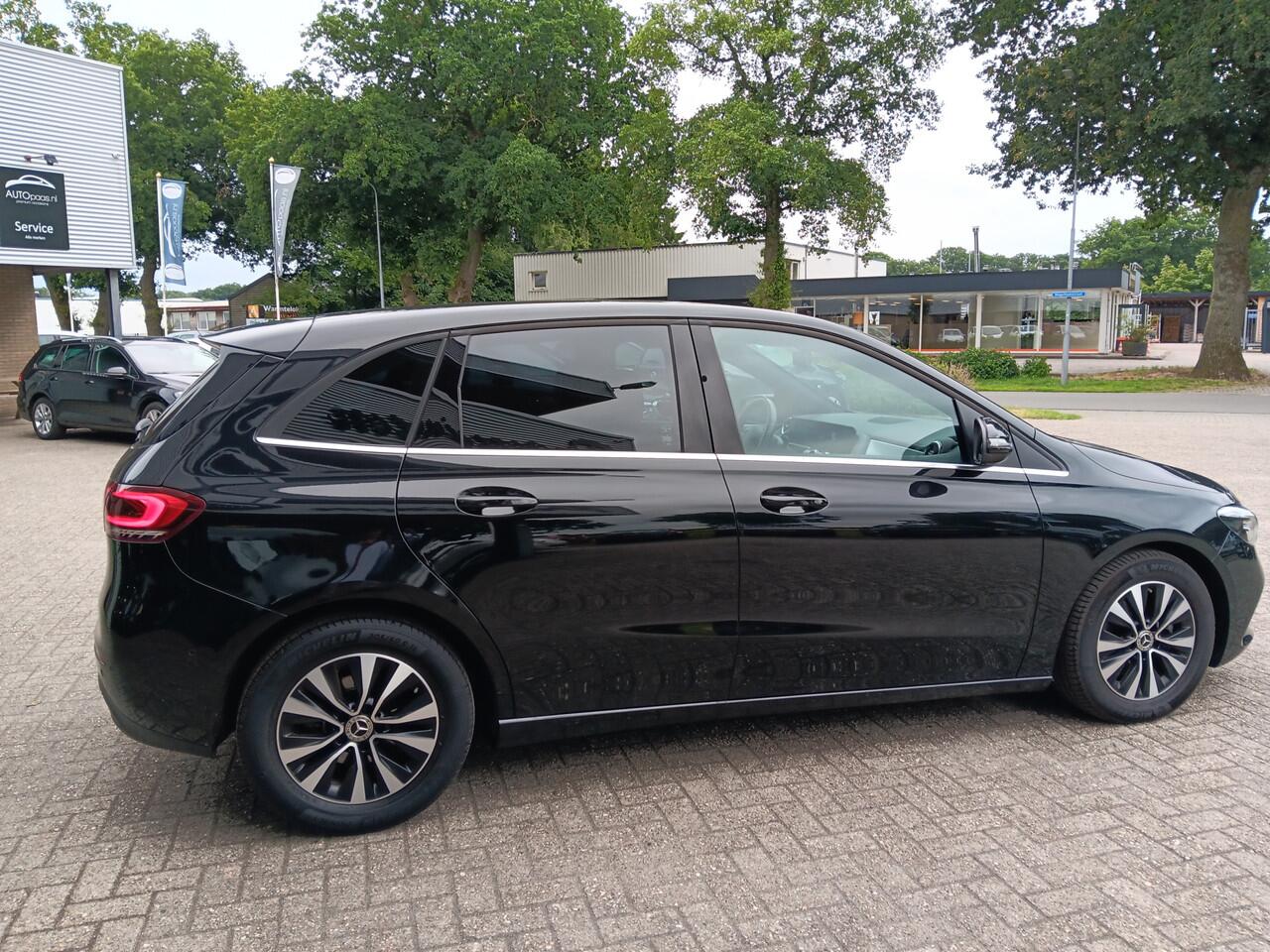 Mercedes-Benz B-KLASSE 180 Business Solution|NAV|CLIMA|1ste eigenaar|CAMERA|Nieuwstaat