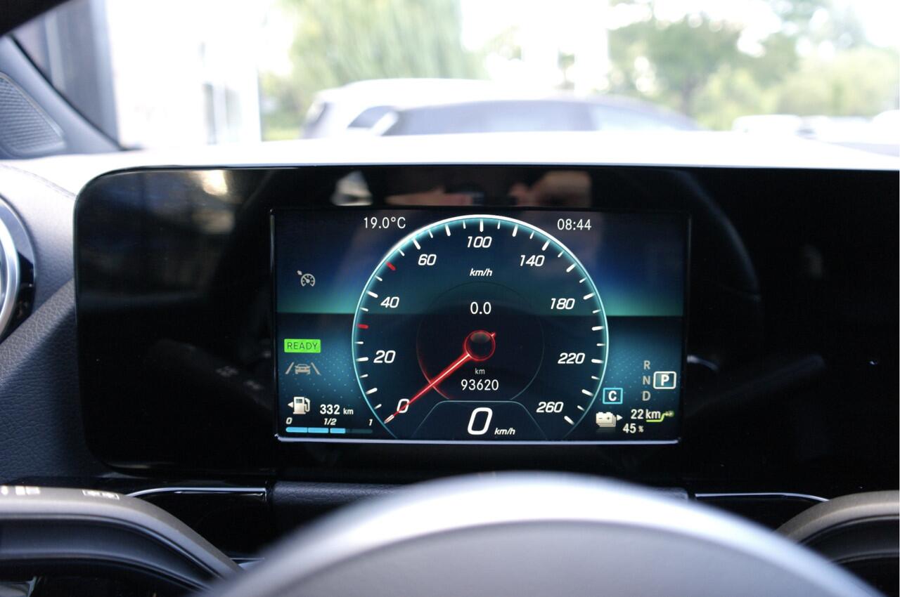 Mercedes-Benz B-KLASSE 250 e Business Solution AMG | Trekhaak | Carplay | Camera | Cruise | LED