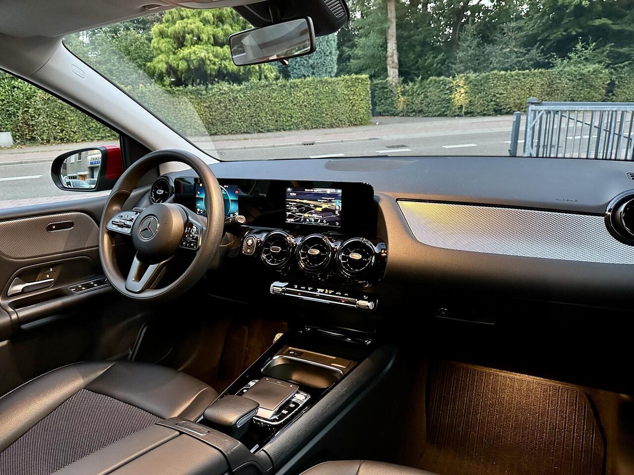 Mercedes-Benz B-KLASSE B180 Automaat Business Solution