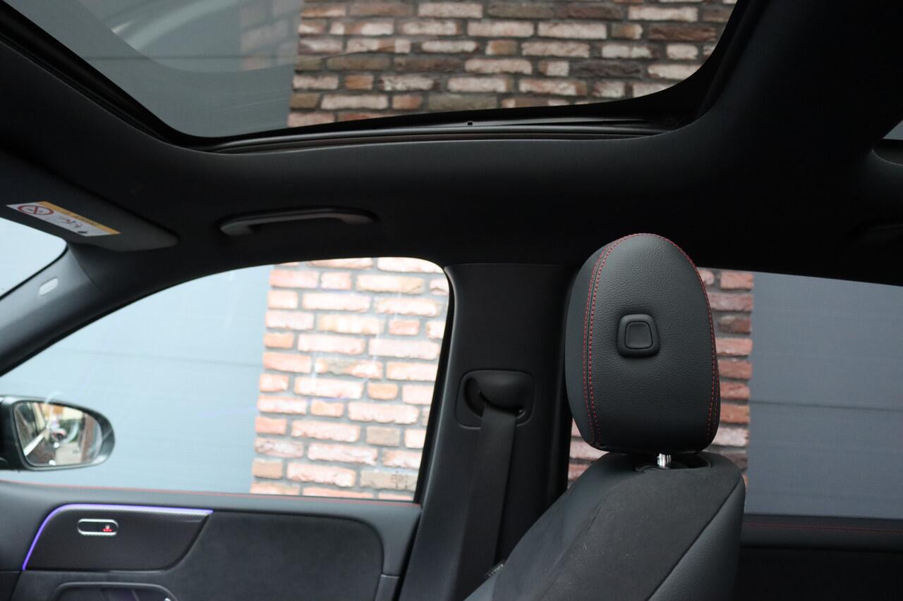 Mercedes-Benz B-KLASSE 250 e AMG Line | Panoramadak | Advanced Sound System | Camera | High Perf. LED | Nightpakket | Keyless-Go | Sfeerverlichting | Vario-Achterbank | Augmented Reality |