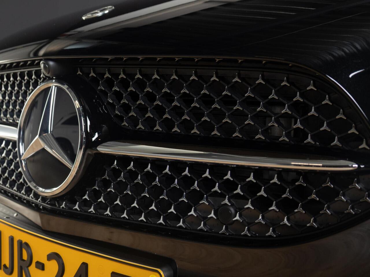 Mercedes-Benz B-KLASSE 180 Star Edition Limited Panorama dak