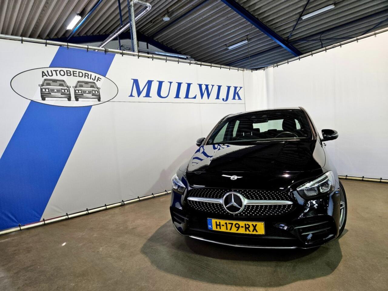 Mercedes-Benz B-KLASSE 180 Business Solution AMG / Widescreen / NL Auto