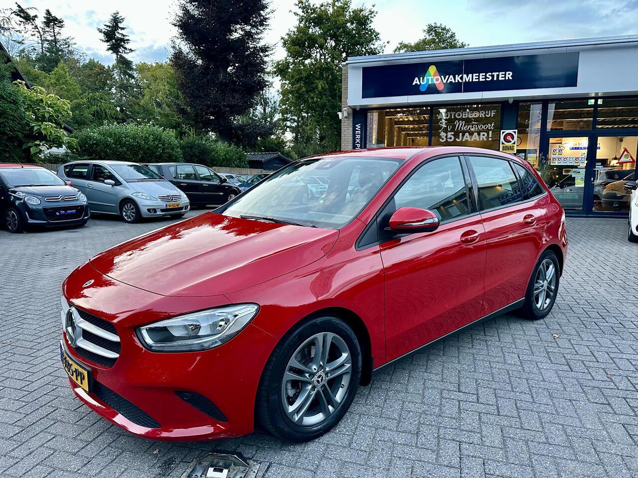 Mercedes-Benz B-KLASSE B180 Automaat Business Solution