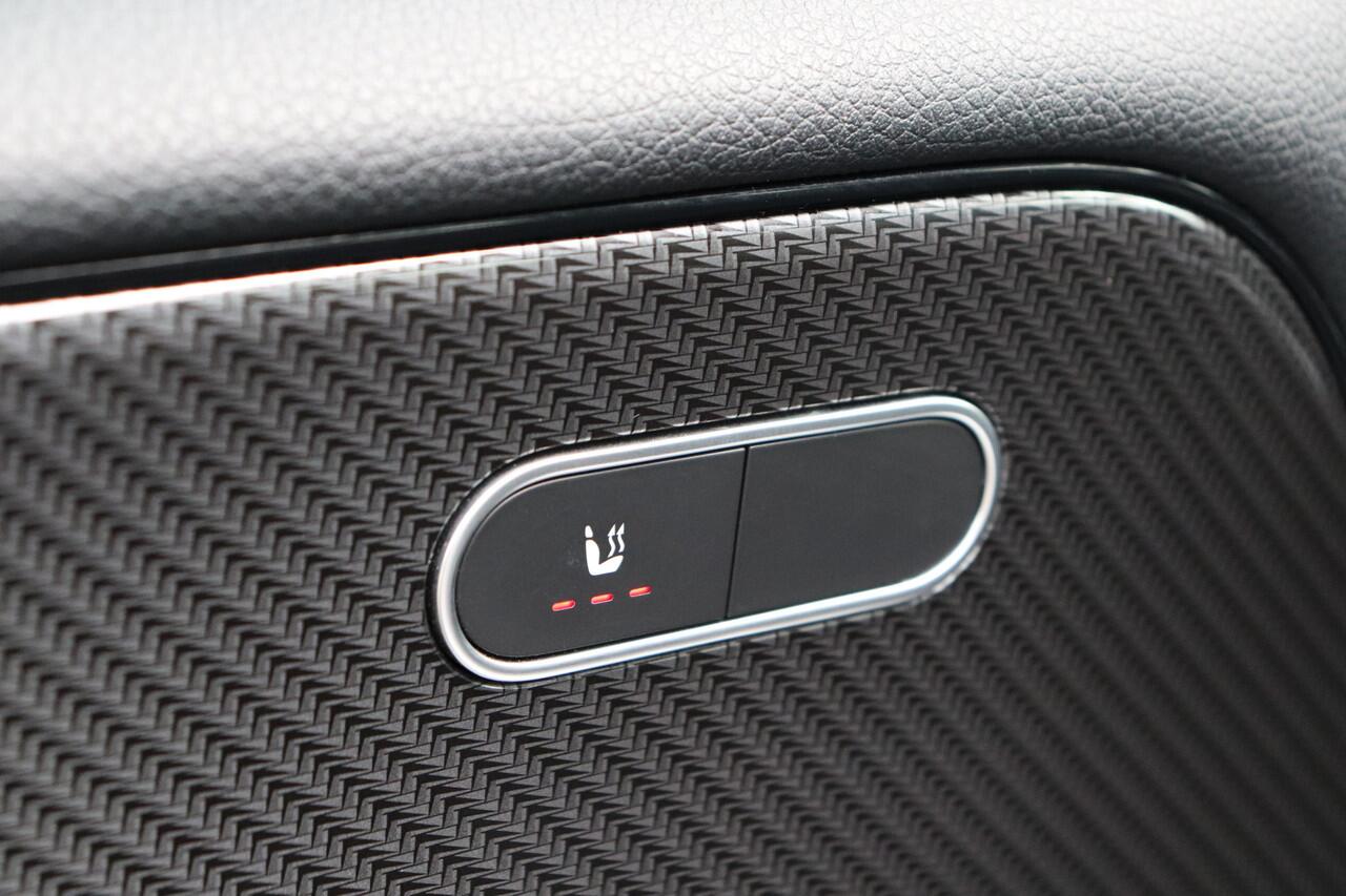 Mercedes-Benz B-KLASSE 180 AMG Navi Stoelv. 19"