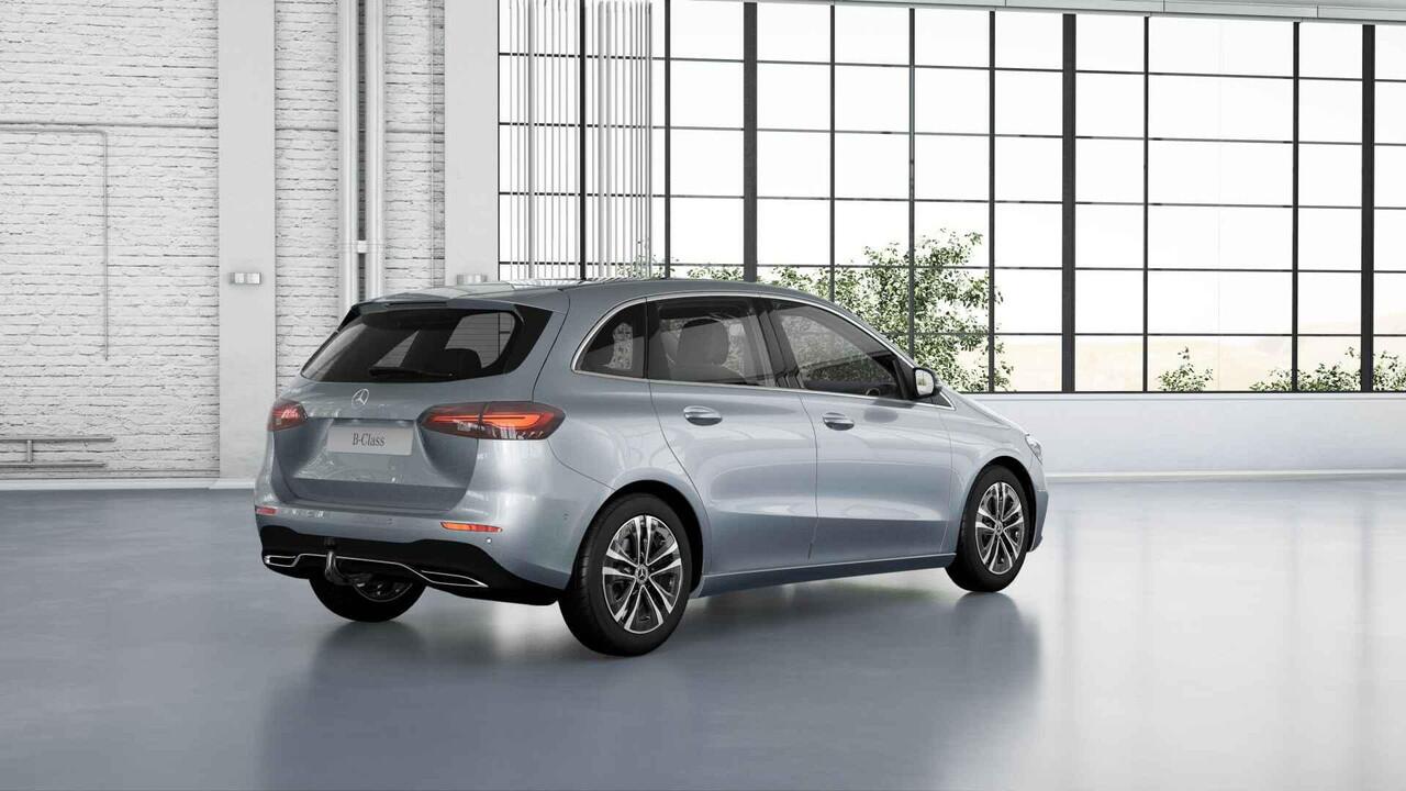 Mercedes-Benz B-KLASSE 180 Business Solution Luxury Line | Achteruitrijcamera | Panoramaschuifdak | Trekhaak | MULTIBEAM LED |