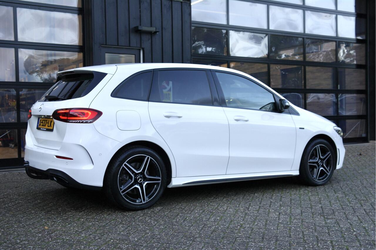 Mercedes-Benz B-KLASSE 250 e Business Solution AMG | Trekhaak | Carplay | Camera | Cruise | LED