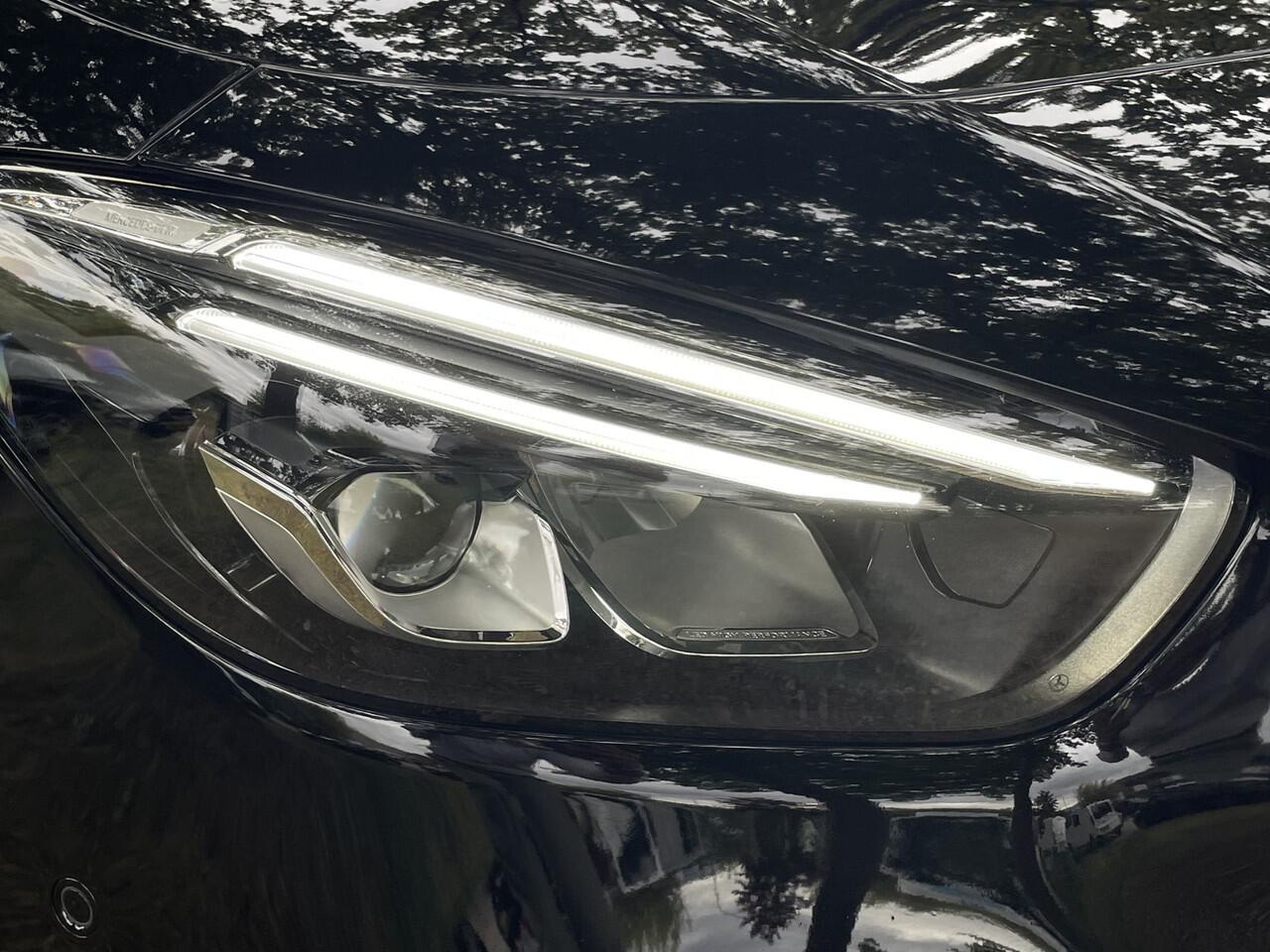 Mercedes-Benz B-KLASSE 200 Business Solution AMG | MBUX | Sfeerverlichting | Pano | 18 '' |