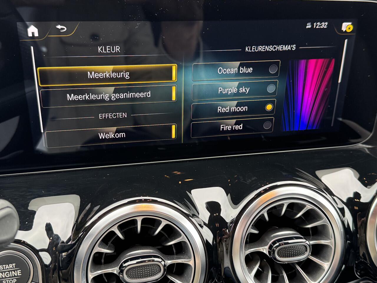 Mercedes-Benz B-KLASSE 180 Business Solution AMG Trekhaak | Night | Elekt. Klep | Stoelverw. | Camera