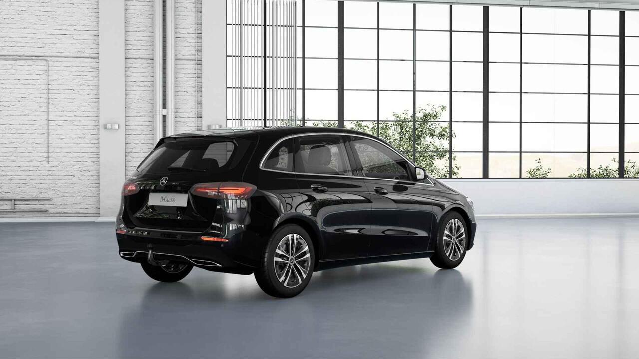 Mercedes-Benz B-KLASSE 180 Business Solution Luxury Line | Achteruitrijcamera | Panoramaschuifdak | Trekhaak | MULTIBEAM LED |