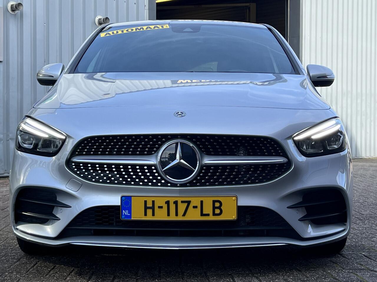 Mercedes-Benz B-KLASSE 180 Business Solution AMG. | NW STAAT | FULL LED | CAMERA | ELEKT KOFFER |