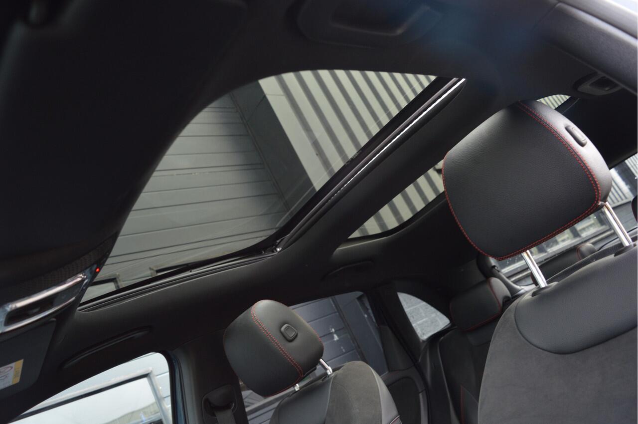 Mercedes-Benz B-KLASSE 180 Business Solution AMG | PANO | CAMERA |