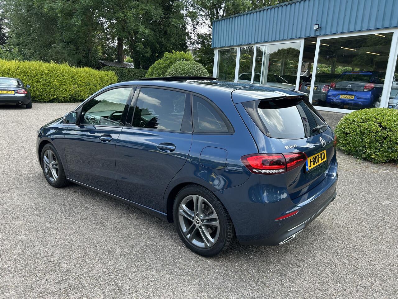 Mercedes-Benz B-KLASSE 180 Advantage Automaat Panoramadak