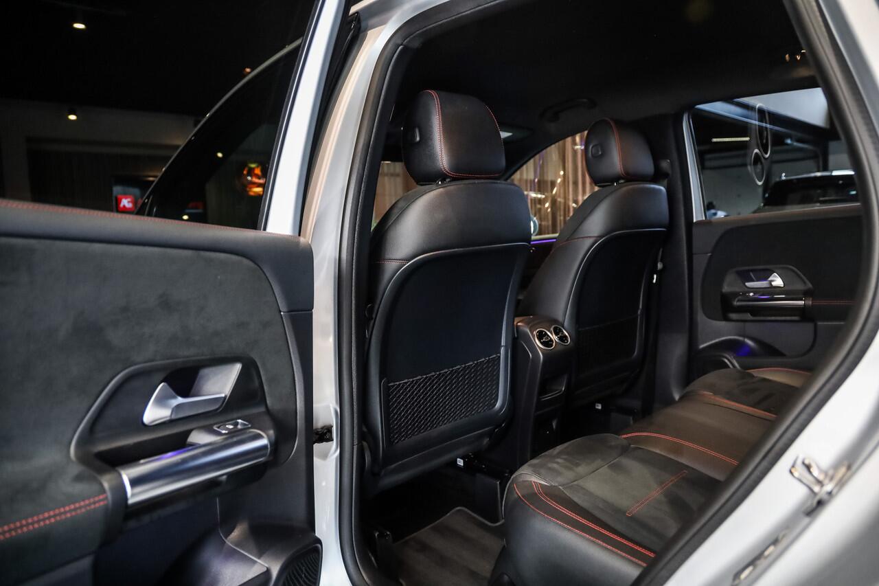 Mercedes-Benz B-KLASSE 180 Business Solution AMG Sportstoelen Leder, Camera, MBUX, Night/ Spiegel/ Ambiente/ Design/ Seat Comfort pakket, Agility Control, Digitaal Dashboard, DAB, Lmv 18''