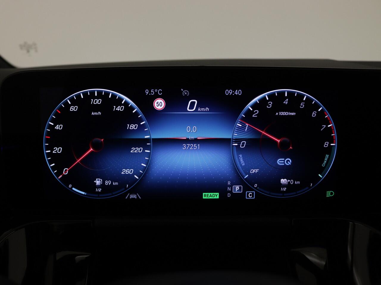 Mercedes-Benz B-KLASSE 250 e AMG Plug-in Hybrid Limited | AMG Styling | Night Pakket | Achteruitrijcamera | Inclusief 24 maanden MB Certified garantie voor Europa.