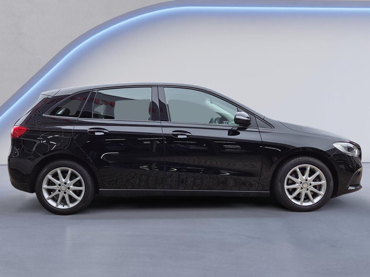 Mercedes-Benz B-KLASSE 250 e Business Solution Luxury Limited /Apple Carplay/Half leder/Parkeersens. rondom/Stoelverw./DAB+/Licht&Regensens./Virtual Cockpit/(MET GARANTIE*)